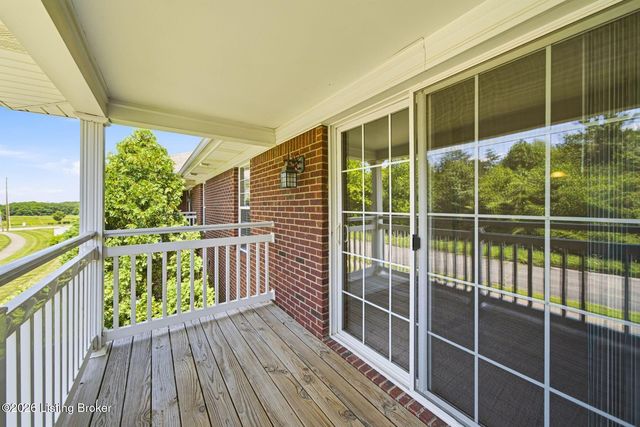 9606 Preston Spring Dr 203, Louisville, KY 40229
