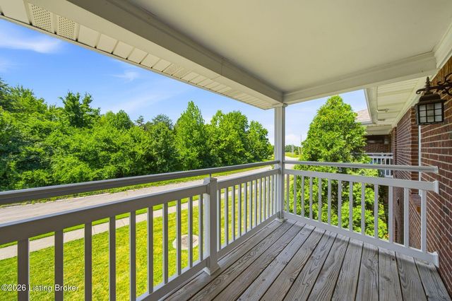 9606 Preston Spring Dr 203, Louisville, KY 40229