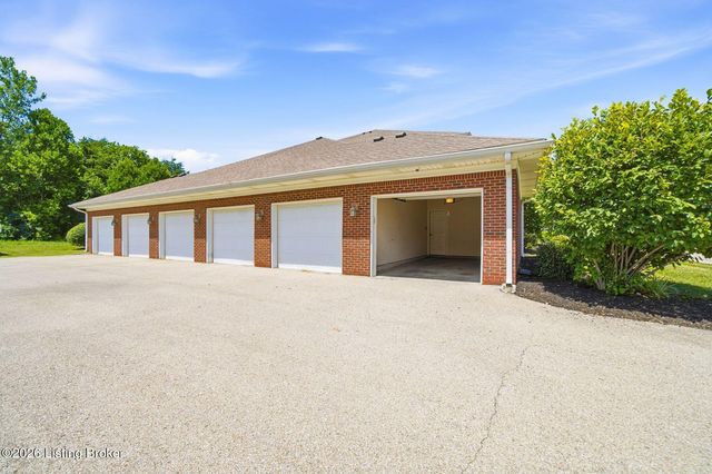9606 Preston Spring Dr 203, Louisville, KY 40229