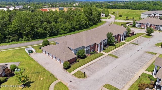 9606 Preston Spring Dr 203, Louisville, KY 40229