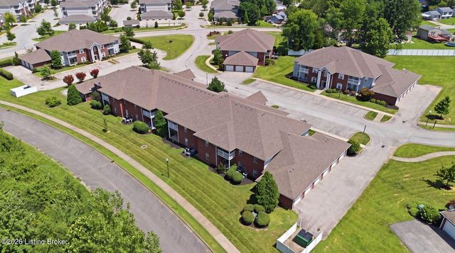 9606 Preston Spring Dr 203, Louisville, KY 40229