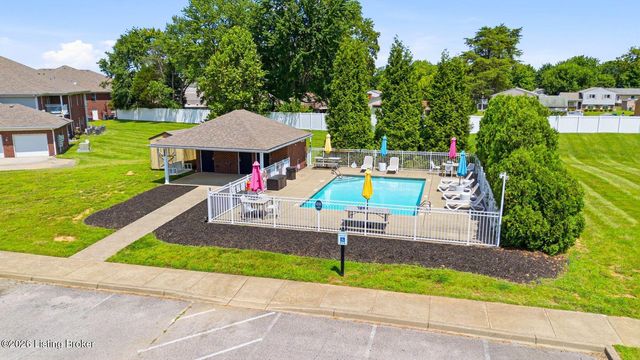 9606 Preston Spring Dr 203, Louisville, KY 40229