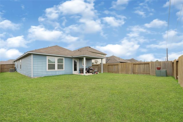 322 Pickwick Gardens Lane, Magnolia, TX 77354