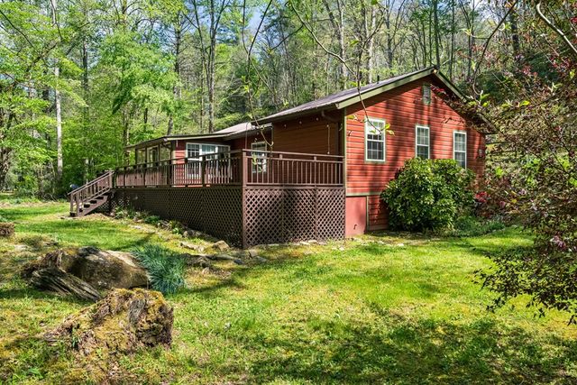 509 Slate Stone Lane, Hayesville, NC 28904