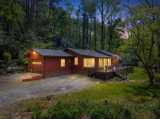 509 Slate Stone Lane, Hayesville, NC 28904