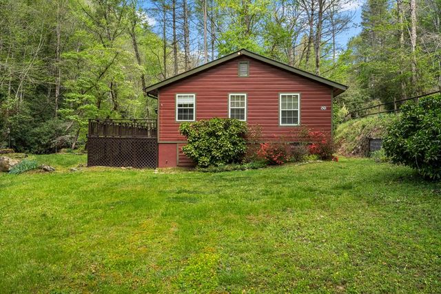 509 Slate Stone Lane, Hayesville, NC 28904