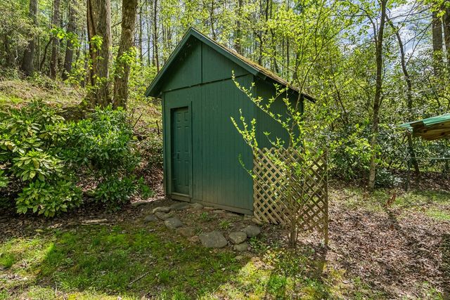 509 Slate Stone Lane, Hayesville, NC 28904