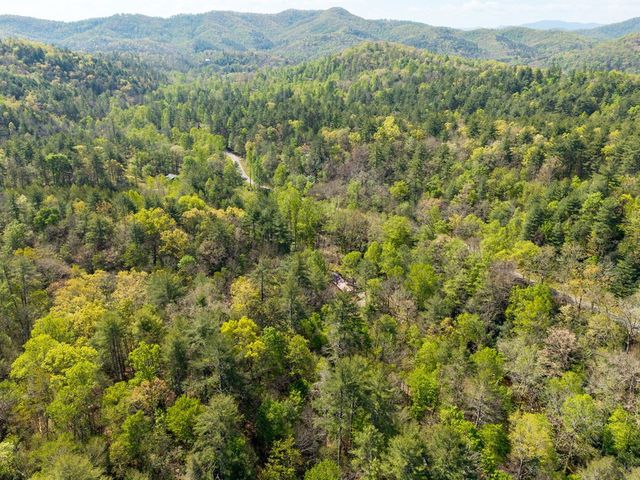509 Slate Stone Lane, Hayesville, NC 28904