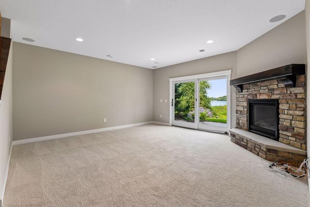 2444 Woods Drive, Victoria, MN 55386
