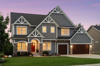 2444 Woods Drive, Victoria, MN 55386