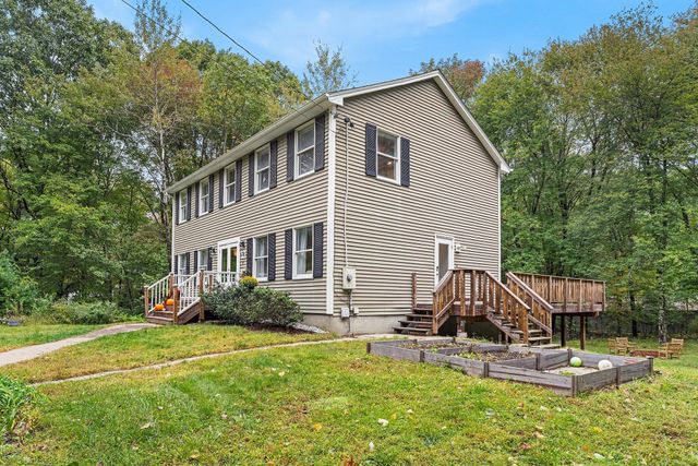 676 West St, Uxbridge, MA 01569