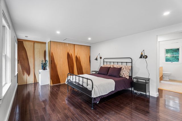 676 West St, Uxbridge, MA 01569