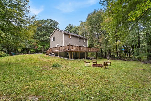 676 West St, Uxbridge, MA 01569
