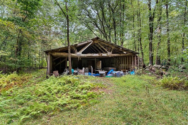 676 West St, Uxbridge, MA 01569