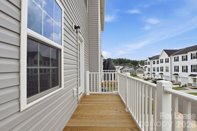 2129 Primm Farms Drive, Charlotte, NC 28216