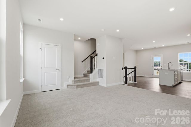 2129 Primm Farms Drive, Charlotte, NC 28216