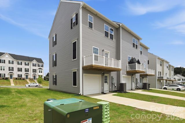2129 Primm Farms Drive, Charlotte, NC 28216