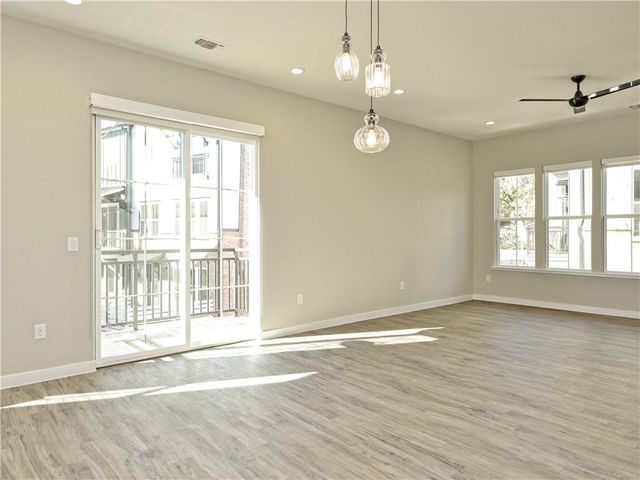 3809 Valley View RD 15, Austin, TX 78704