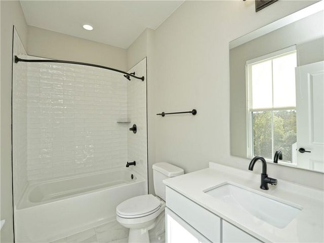 3809 Valley View RD 15, Austin, TX 78704