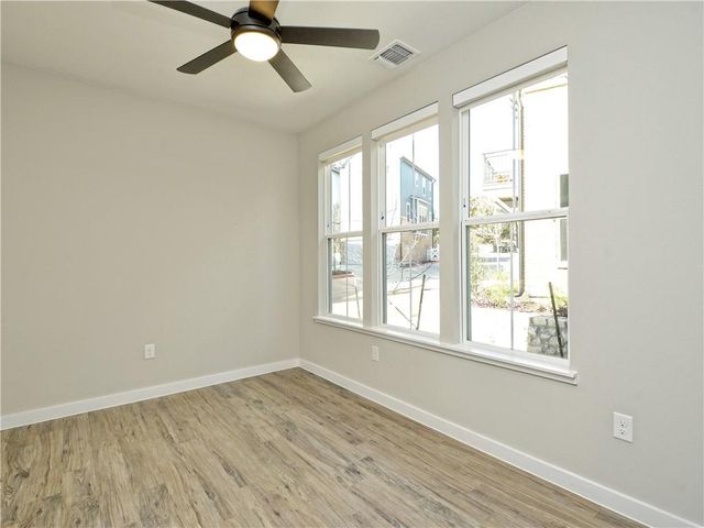 3809 Valley View RD 15, Austin, TX 78704