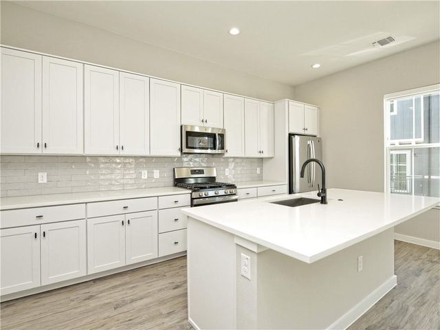 3809 Valley View RD 15, Austin, TX 78704