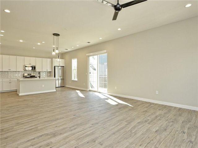 3809 Valley View RD 15, Austin, TX 78704