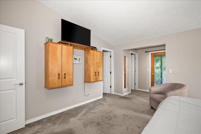 3111 E Angela Ct, Spokane, WA 99223