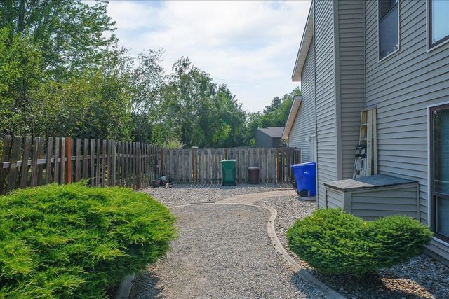 3111 E Angela Ct, Spokane, WA 99223