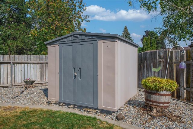 3111 E Angela Ct, Spokane, WA 99223