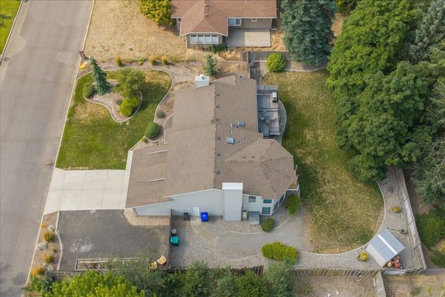 3111 E Angela Ct, Spokane, WA 99223