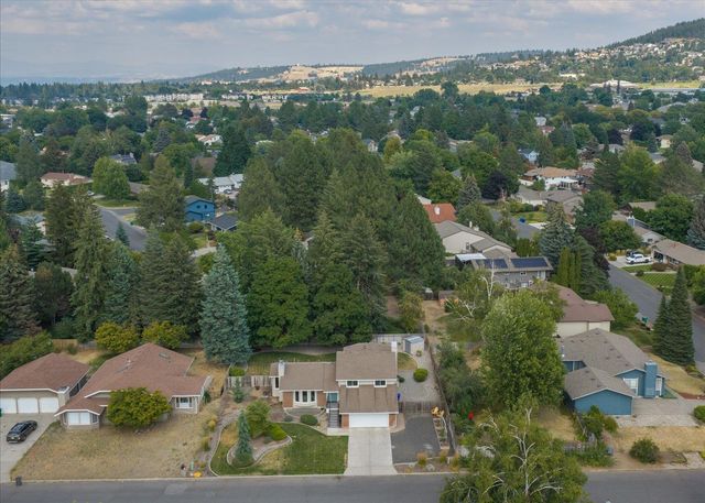 3111 E Angela Ct, Spokane, WA 99223