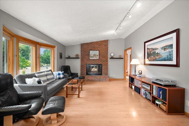 3111 E Angela Ct, Spokane, WA 99223