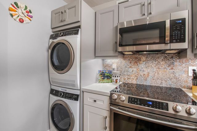 1920 NE 1st Terrace 116h, Wilton Manors, FL 33305