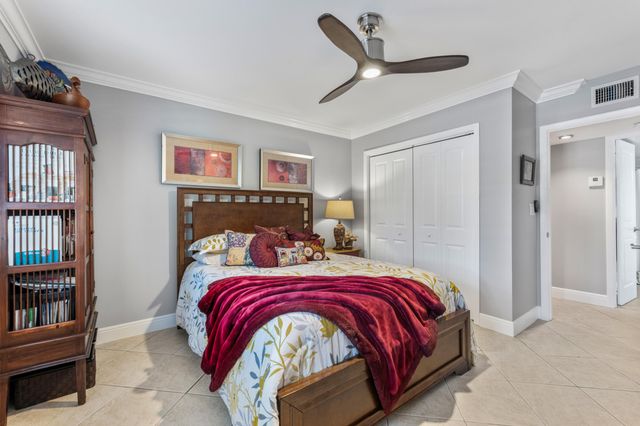 1920 NE 1st Terrace 116h, Wilton Manors, FL 33305