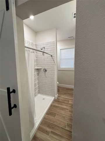 620 S Willomet Avenue, Dallas, TX 75208