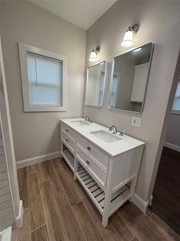 620 S Willomet Avenue, Dallas, TX 75208