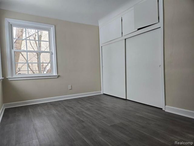 6927 Janet Street, Taylor, MI 48180