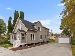 1712 Sibley COURT, Sheboygan, WI 53081