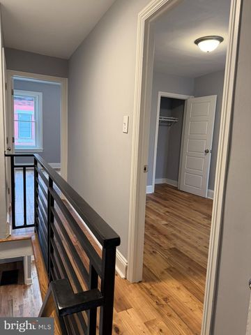 1817 N TAYLOR ST, Philadelphia, PA 19121