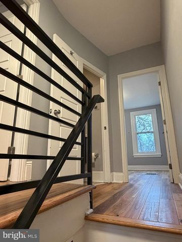 1817 N TAYLOR ST, Philadelphia, PA 19121