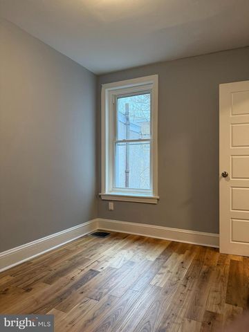 1817 N TAYLOR ST, Philadelphia, PA 19121