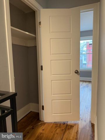 1817 N TAYLOR ST, Philadelphia, PA 19121