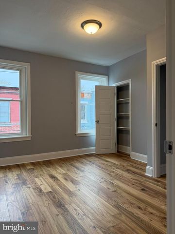 1817 N TAYLOR ST, Philadelphia, PA 19121