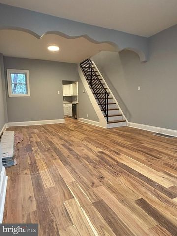 1817 N TAYLOR ST, Philadelphia, PA 19121