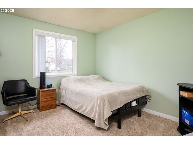 4558 TREESIDE Ct, Salem, OR 97305