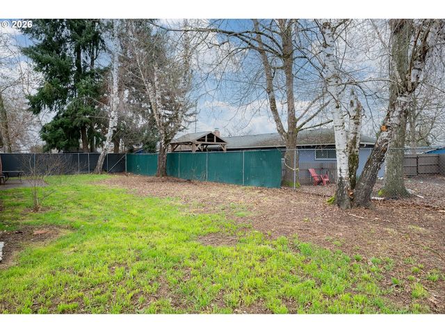 4558 TREESIDE Ct, Salem, OR 97305
