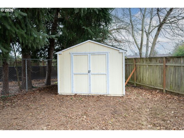 4558 TREESIDE Ct, Salem, OR 97305