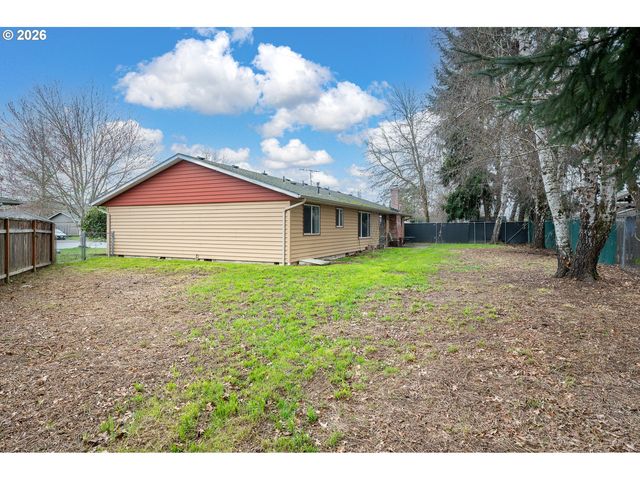 4558 TREESIDE Ct, Salem, OR 97305