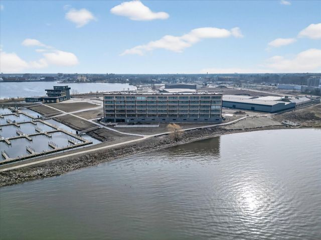 901 Adelaide Circle 602, Muskegon, MI 49441