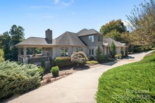 271 44th Avenue Circle NW, Hickory, NC 28601